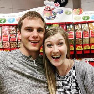 Meet your Posher, Mallory